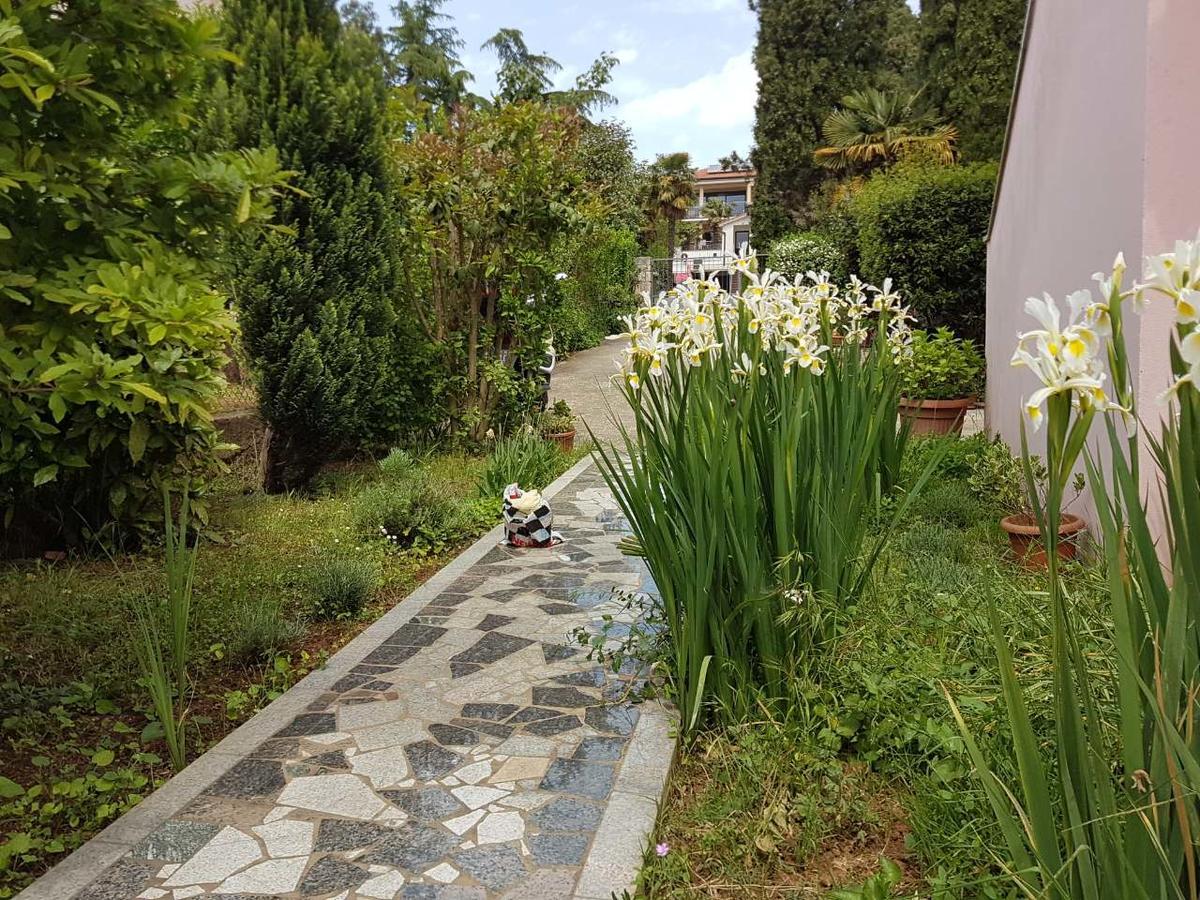 Apartments Ella Rovinj Luaran gambar